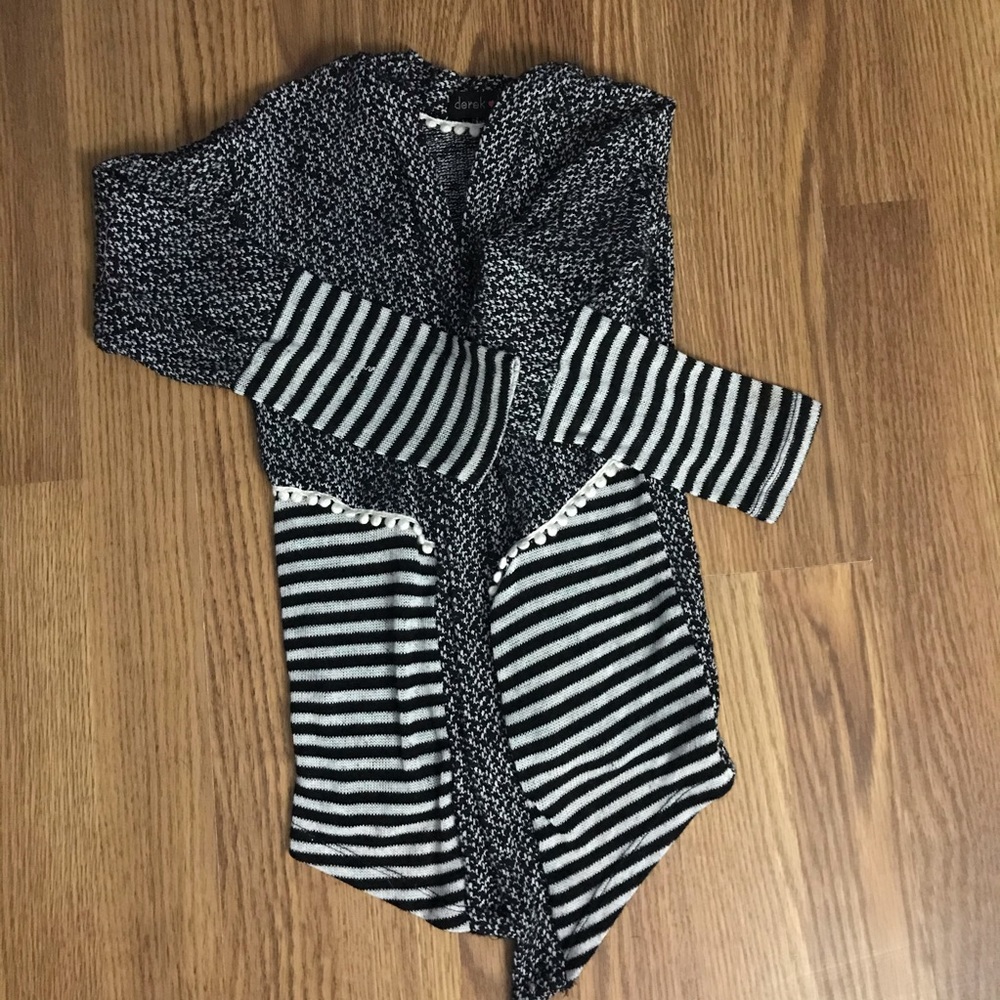 Children’s cardigan. Size 7/8.
